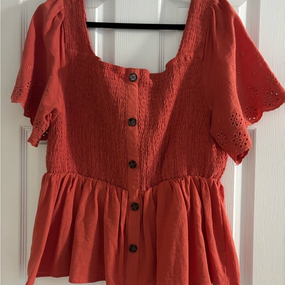 BNWT TERRACITTA COLOURED SMOCKED TOP BY KISMET SIZE XL - Picture 3 of 3